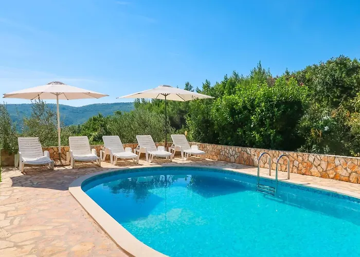 Chantal-3 By Interhome